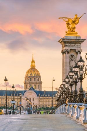 Iconic Paris landmark, representing the start of a financial consultation for buyers exploring property in France